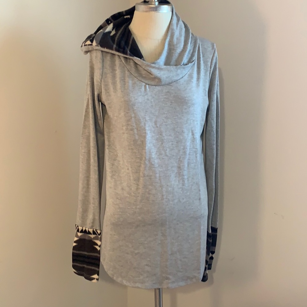 Aztec print grey hoodie
